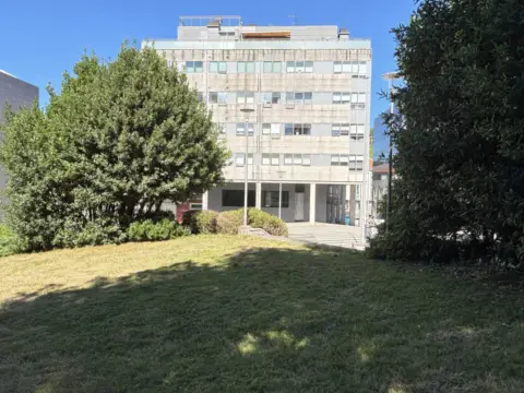 Apartamento en Rúa de Isidro Parga Pondal