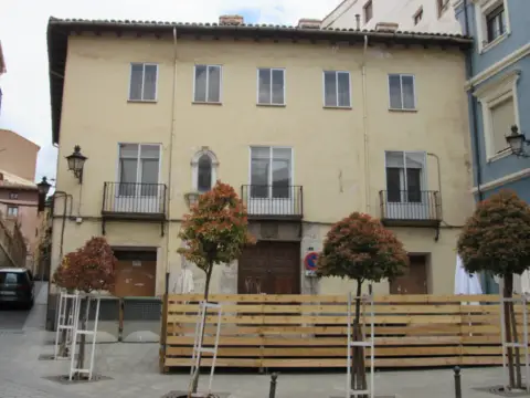 Edificio en Plaza del Bretón, 4