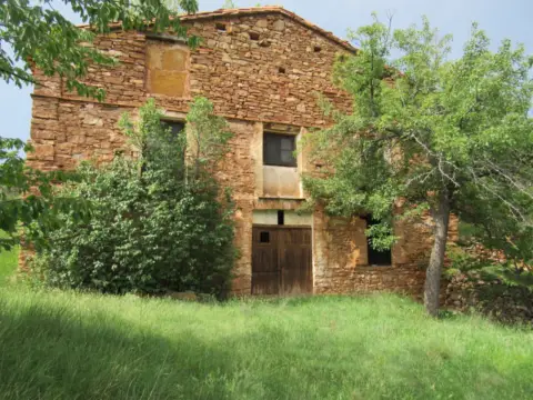 Rustic house in Pasaje La Rambla