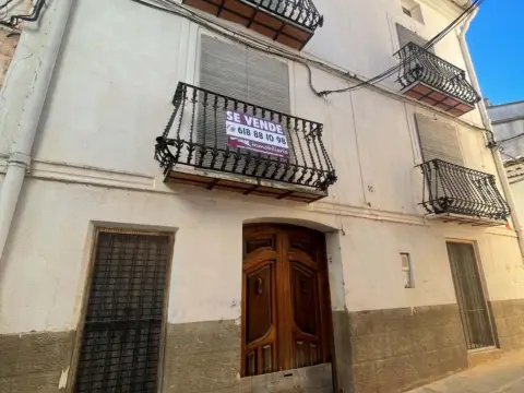 Casa unifamiliar en calle Mayor, 16