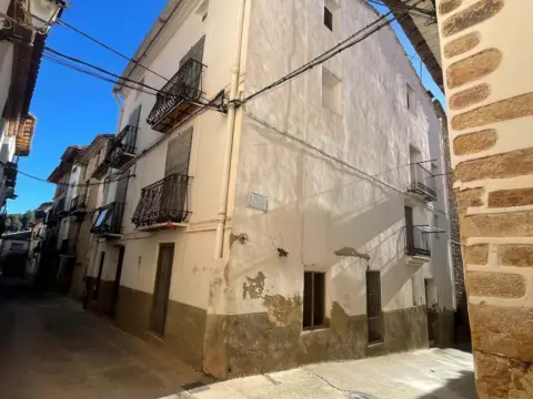 Casa unifamiliar en calle Mayor, 16