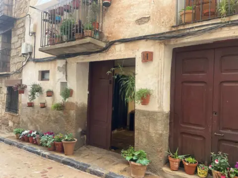 Casa adosada en calle Compañía, 14