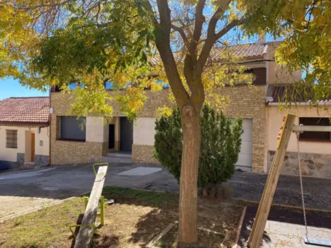 Dúplex en calle Iglesia, 3