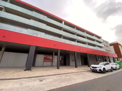 Nave comercial en Plaza de la Cultura