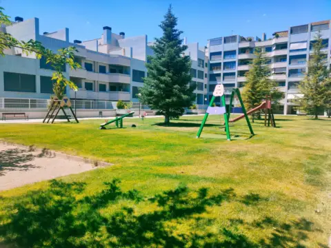 Dúplex en Camino de Castralvo, 28