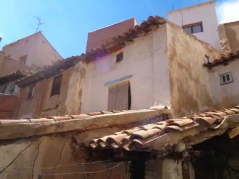 Casa en Plaza de la Plazuela, 19