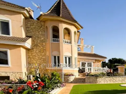 Chalet unifamiliar en Partida Valverde Baix