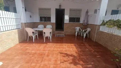 Casa adosada en calle Merluza