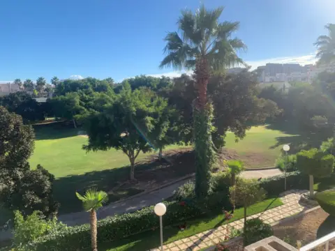 Piso en calle del Pintor Fernando Soria, 12