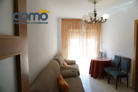 Piso en calle Emperatriz Eugenia