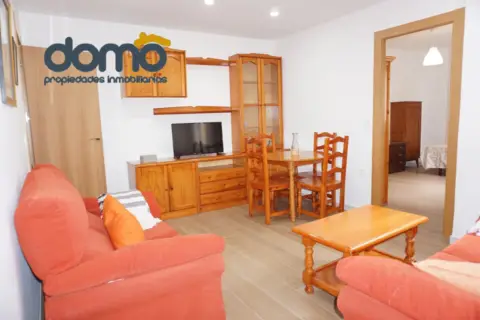 Piso en calle Martínez de la Rosa