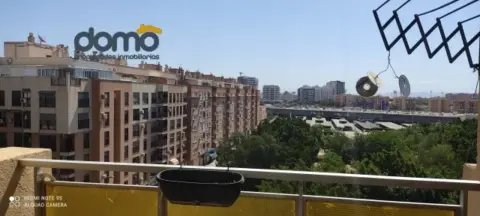 Piso en calle Pío Baroja, 21