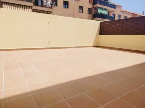 Piso en calle Doce de Octubre