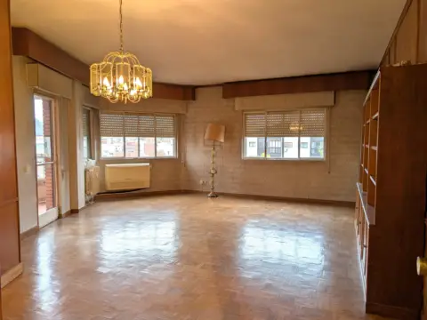 Piso en calle de Almansa