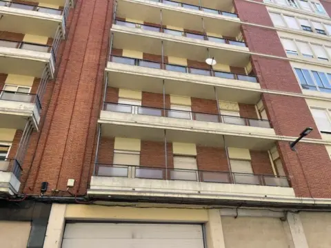Piso en calle de la Independencia
