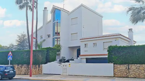 Casa en Avenida de la Estació