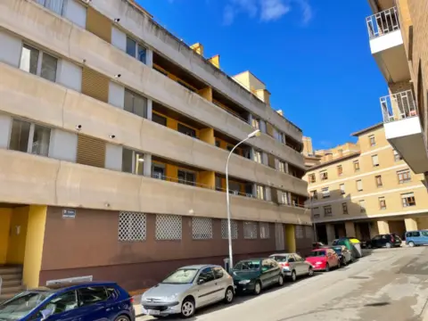 Apartment in calle del Venerable Carabantes