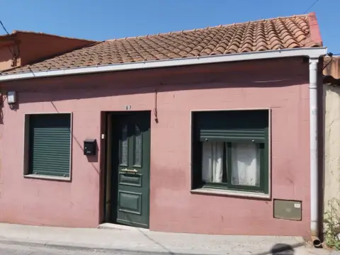 House in Camino de Espiñeiro, 67