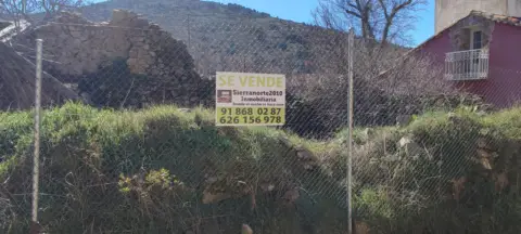 Terreno en calle del Vica, 2