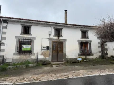 Casa en calle de la Carretera