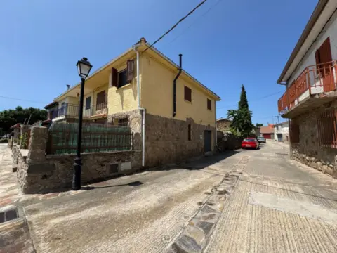 Casa pareada en calle de los Llanos