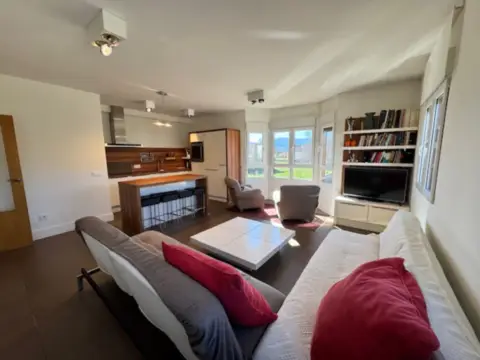 Dúplex en calle de la Iglesia, 3