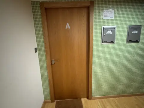 Oficina en calle de Zamora