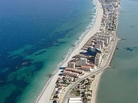 Terreno en calle Zona del Pedruchillo