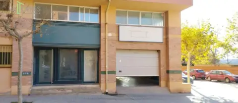 Local comercial en calle de Argentina