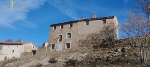 Casa rústica en calle Fuente