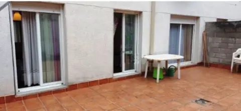 Piso en San Cibrao Das Viñas (Capital)