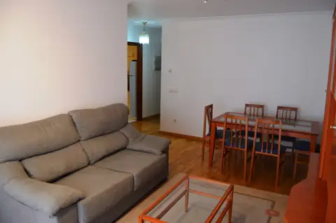 Piso en San Cibrao Das Viñas (Capital)
