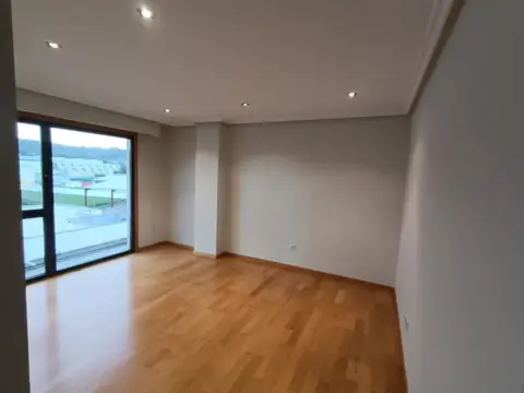 Apartamento en calle Xoan Manuel Pintos