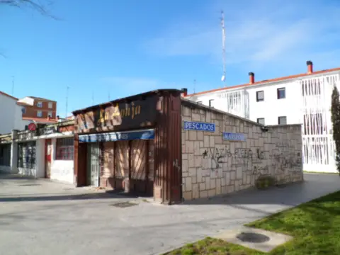 Local comercial en calle de la Gaviota