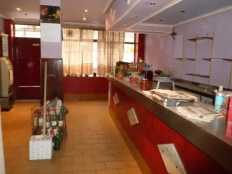 Local comercial en calle de las Hermanitas de la Cruz