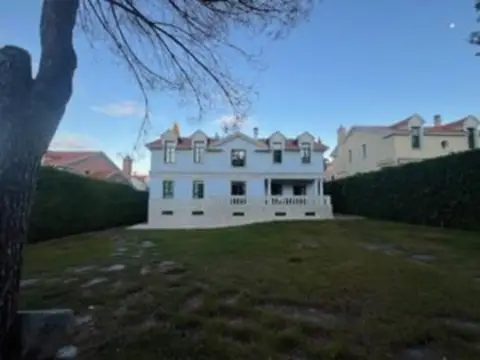 Chalet unifamiliar en calle Nabucco