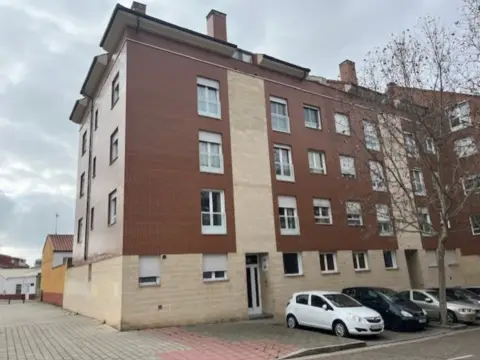 Piso en calle de la Golondrina