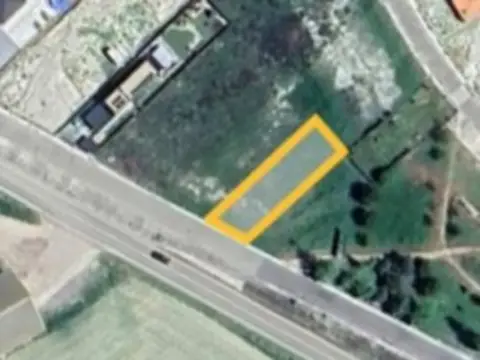 Terreno en Avenida Castilla Y León