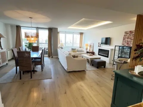 Piso en Paseo Isabel ´La Católica´