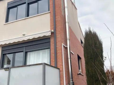 Chalet pareado en Camino de Taladriz