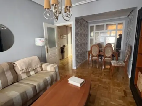 Piso en calle de la Independencia