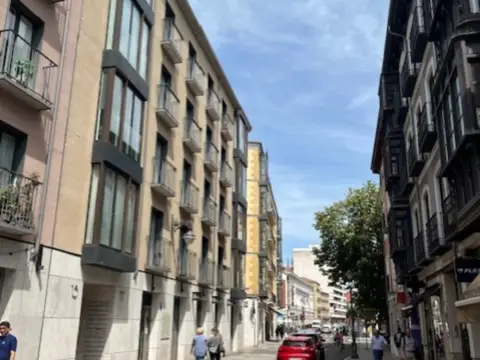 Edificio en Plaza de la Libertad