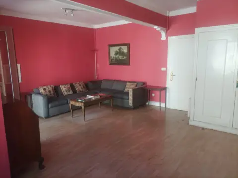 Piso en calle de San Francisco, 21