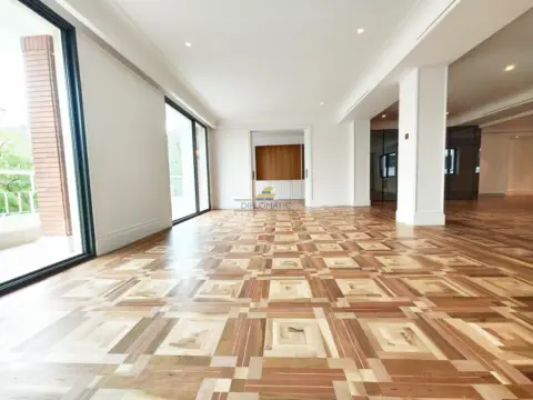 Piso en Paseo de la Castellana