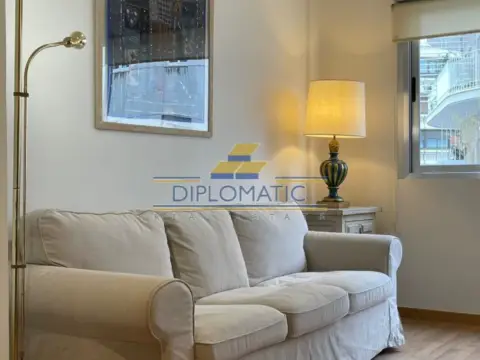 Estudio en calle de Serrano