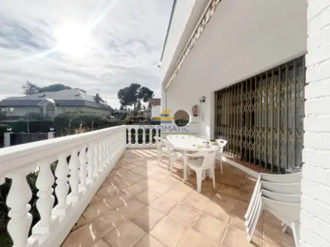 Chalet unifamiliar en calle de la Tramontana