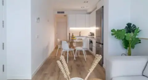 Apartamento en calle de Teruel