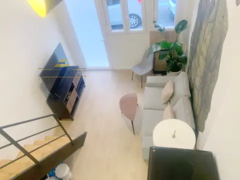 Local comercial en calle de Puenteareas