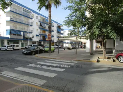 Local comercial en Avenida de Federico Silva Muñoz
