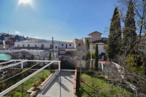 Chalet en Avenida de Granada